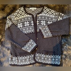 Vintage Crystal-Kobe Brown Winter Sweater
